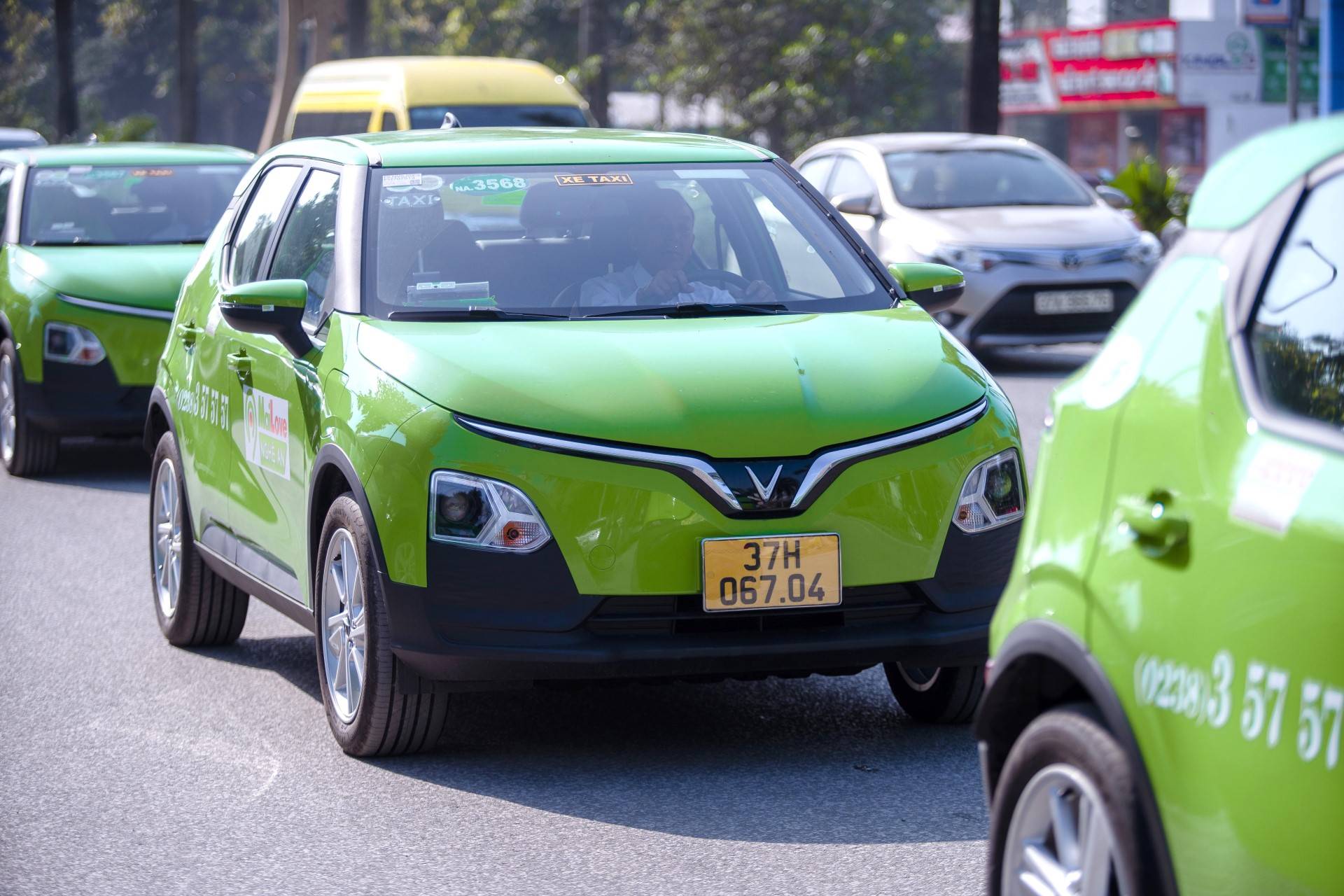 GSM bàn giao 50 xe điện cho đối tác làm dịch vụ taxi điện- Ảnh 1.