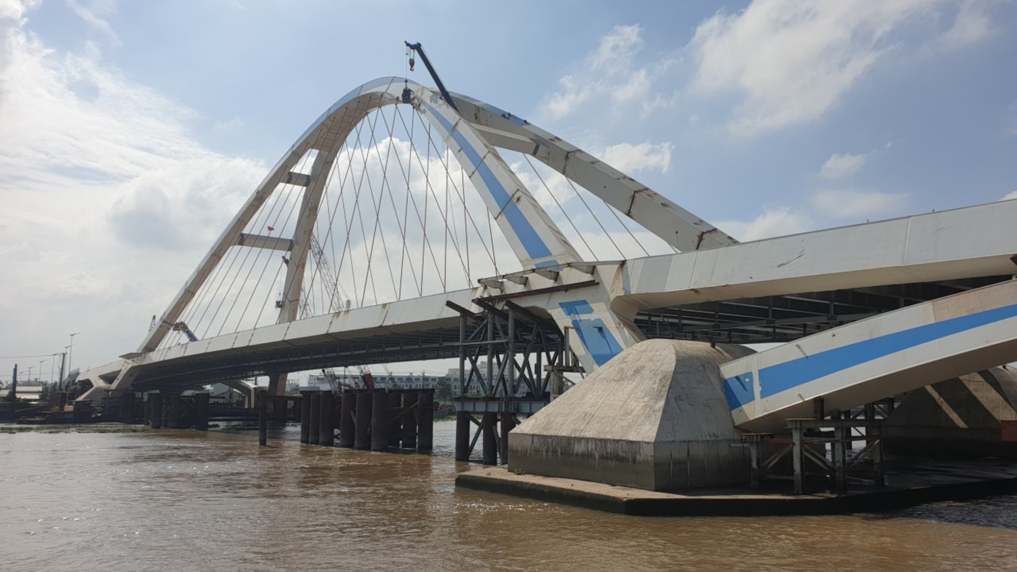 Bốn cây cầu “kéo” bến Ninh Kiều gần chợ nổi Cái Răng- Ảnh 4.