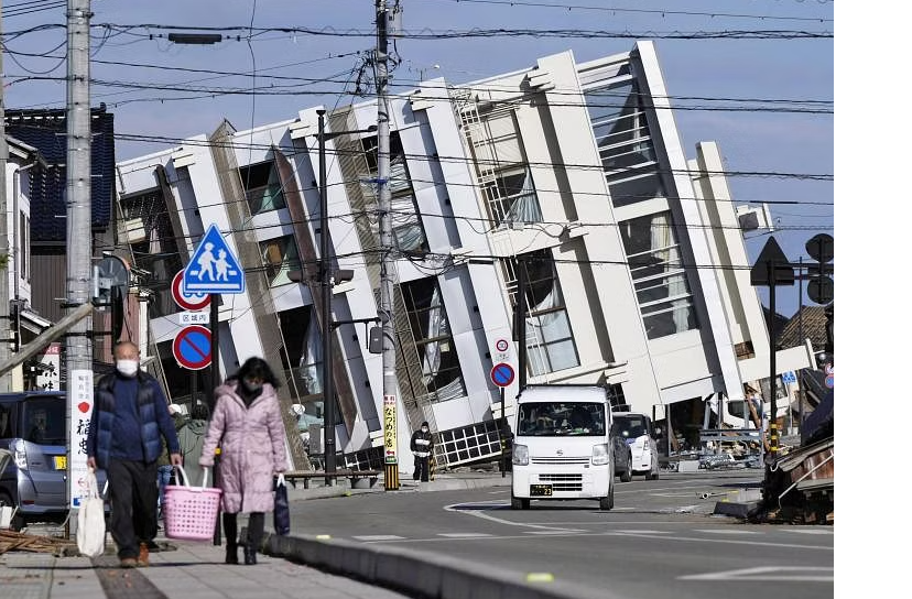 Thủ tướng gửi điện thăm hỏi Nhật Bản sau loạt trận động đất mạnh làm 48 người thiệt mạng- Ảnh 1.