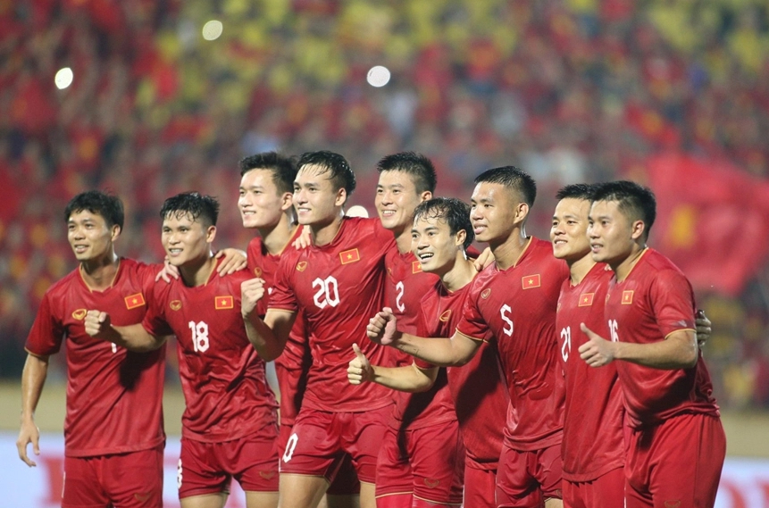 Chưa đá trận nào ở giải châu Á, tuyển Việt Nam đã đút túi tiền tỷ- Ảnh 1.