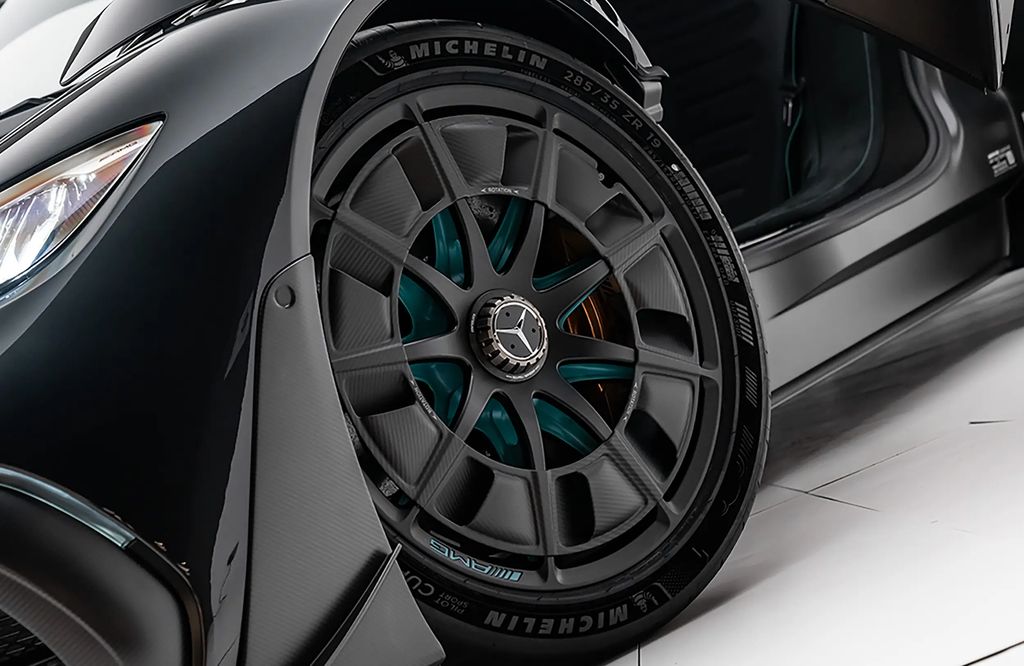 Siêu xe Mercedes-AMG One đầu tiên được rao bán- Ảnh 4.