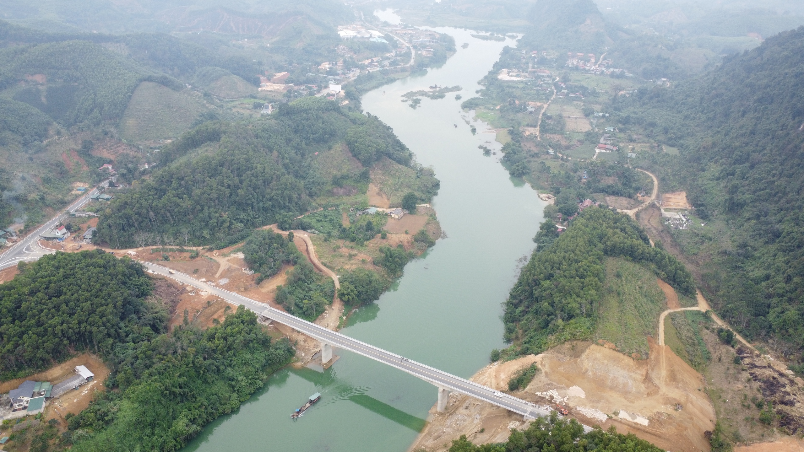 Tuyên Quang khánh thành cây cầu thứ 9 bắc qua sông Lô- Ảnh 7.