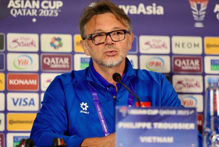HLV Troussier nói lời bất ngờ về việc chia tay đội tuyển Việt Nam- Ảnh 1.