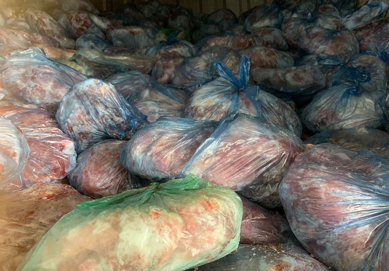 Phát hiện 40 tấn thịt lợn nhiễm dịch tả lợn châu Phi, dịch tai xanh ở Hà Nội- Ảnh 1.
