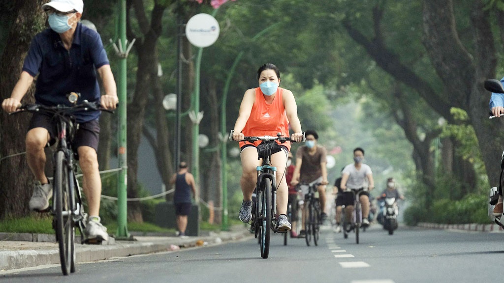 Hà Nội sắp có đường dành riêng cho xe đạp ven sông Tô Lịch- Ảnh 1.