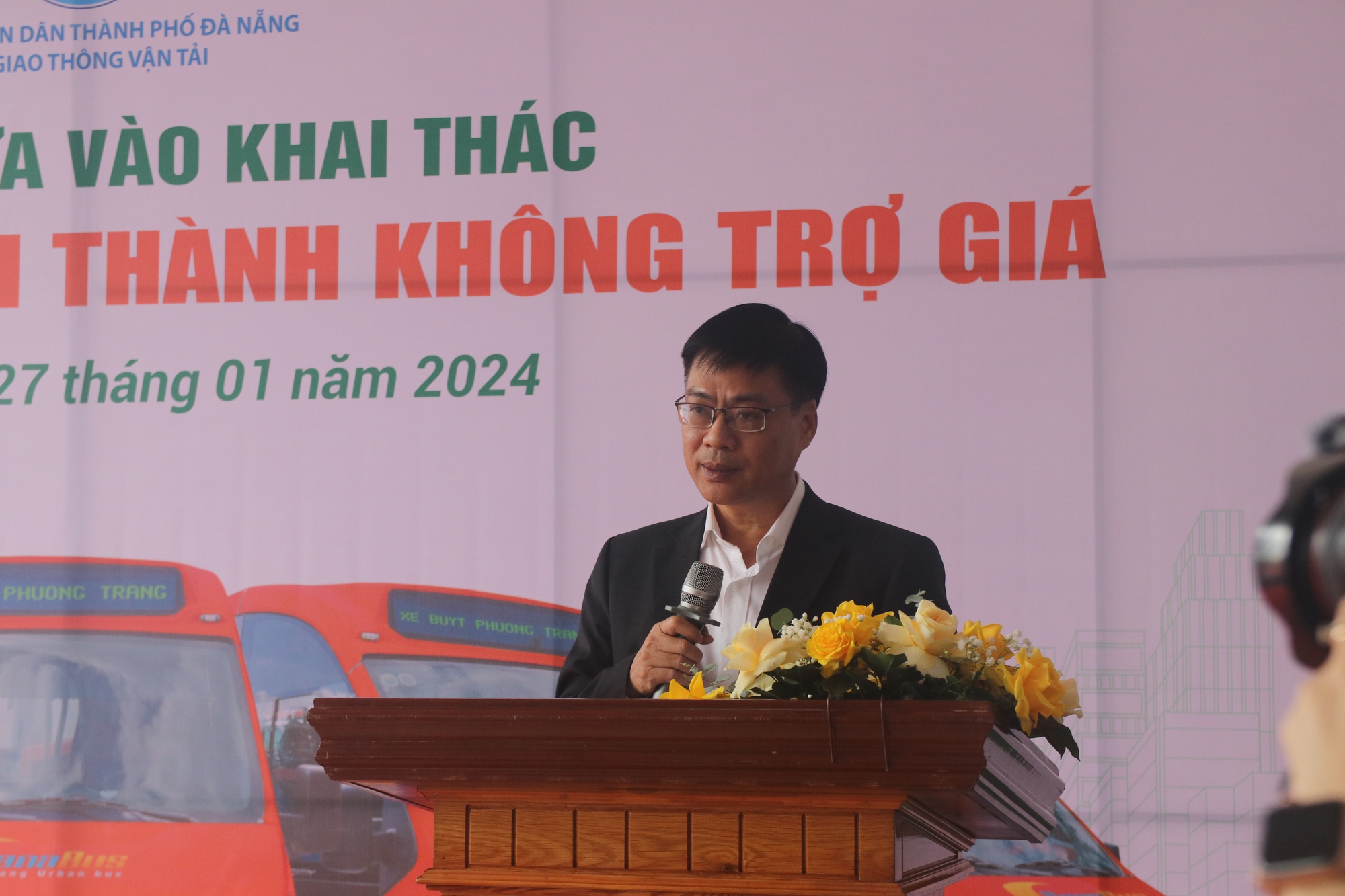 Đà Nẵng công bố khai thác 4 tuyến xe buýt không trợ giá- Ảnh 1.