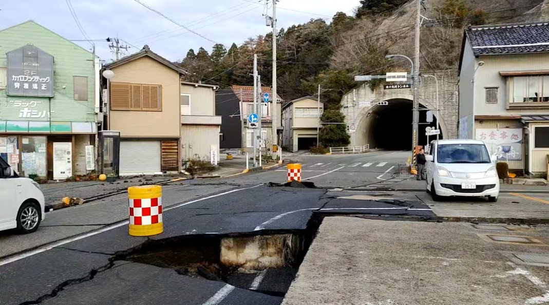 Động đất tại Nhật Bản: Lo ngại thảm họa chồng thảm họa- Ảnh 4.