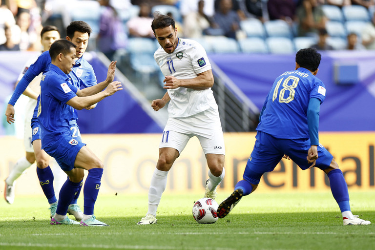 Asian Cup: Thái Lan thua Uzbekistan, Đông Nam Á sạch bóng sau vòng 1/8 - Ảnh 1.