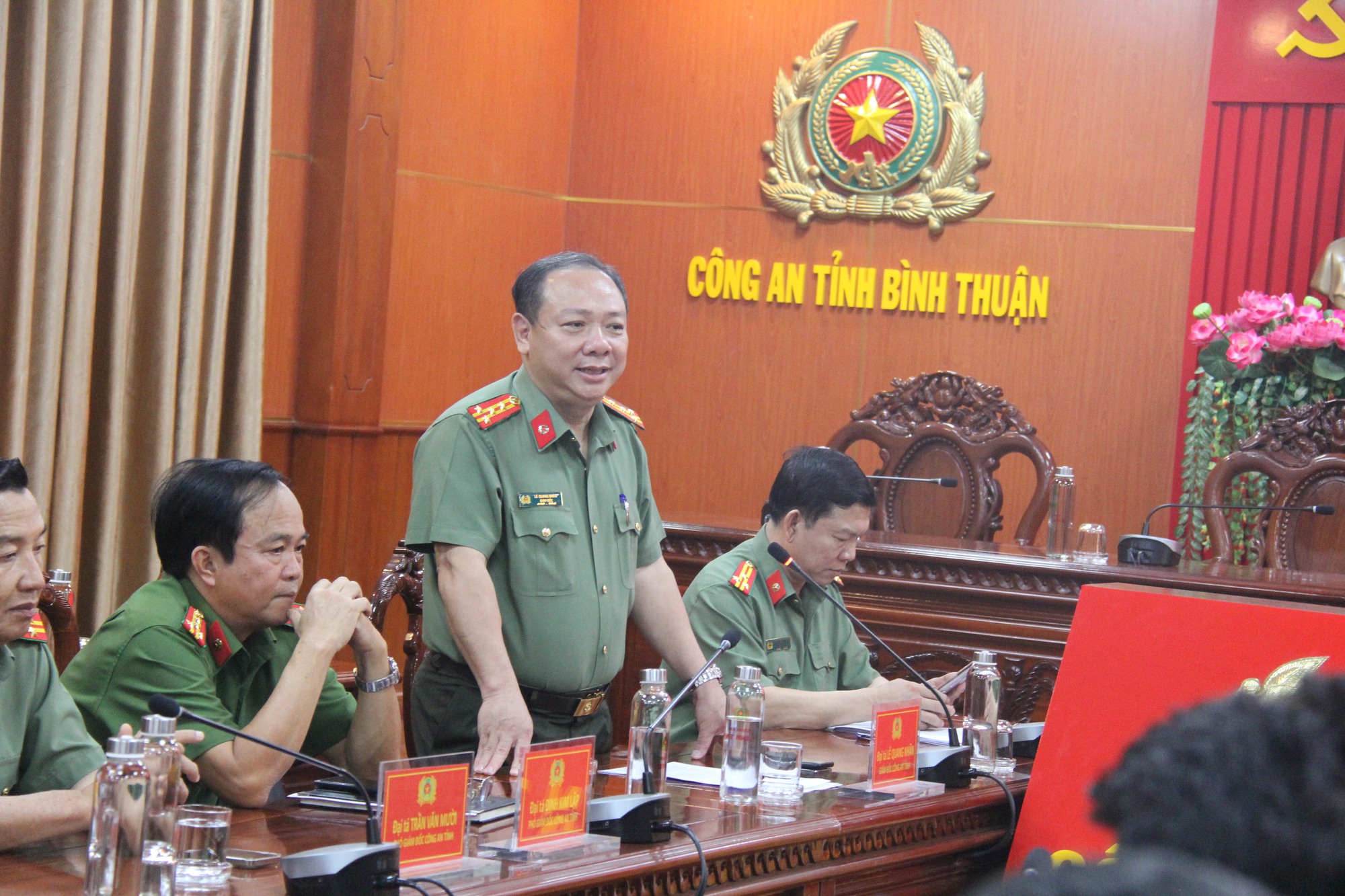 Công an Bình Thuận bắt giữ nhiều học sinh, sinh viên buôn pháo lậu- Ảnh 1.