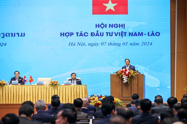 Thủ tướng: Đẩy mạnh kết nối hạ tầng Việt Nam - Lào để hợp tác kinh tế, đầu tư đột phá- Ảnh 3.