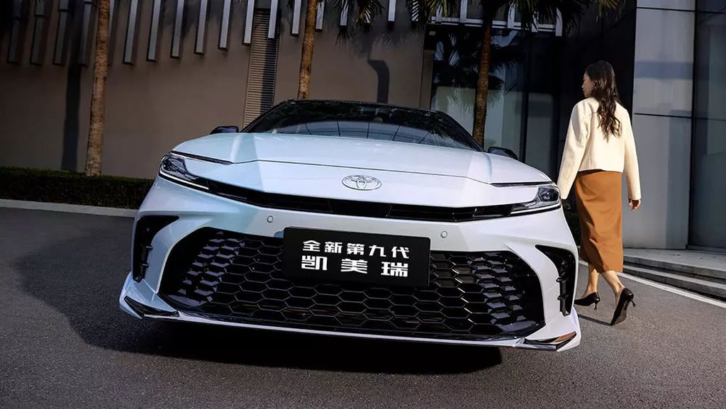 Toyota Camry 2024 ấn định ngày ra mắt tại Đông Nam Á - Ảnh 2.
