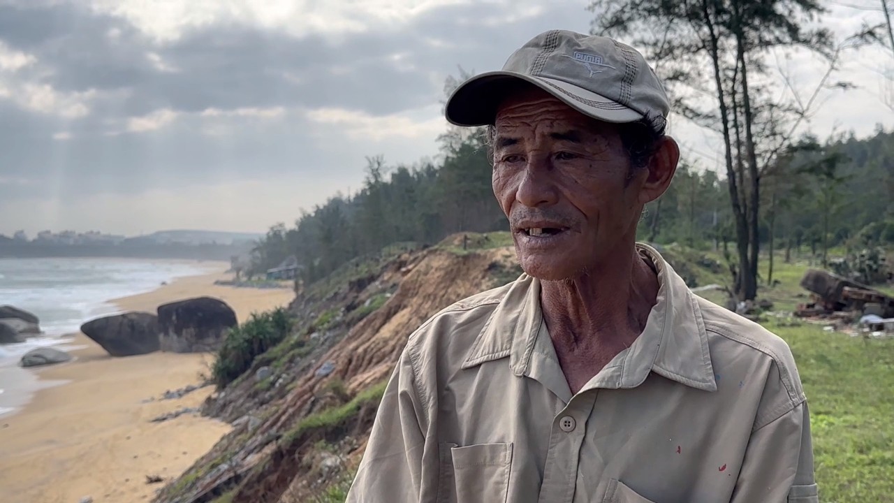 Triều cường dội thẳng vào bờ đe dọa đường giao thông, "nhăm nhe" kéo sập nhà dân- Ảnh 3.