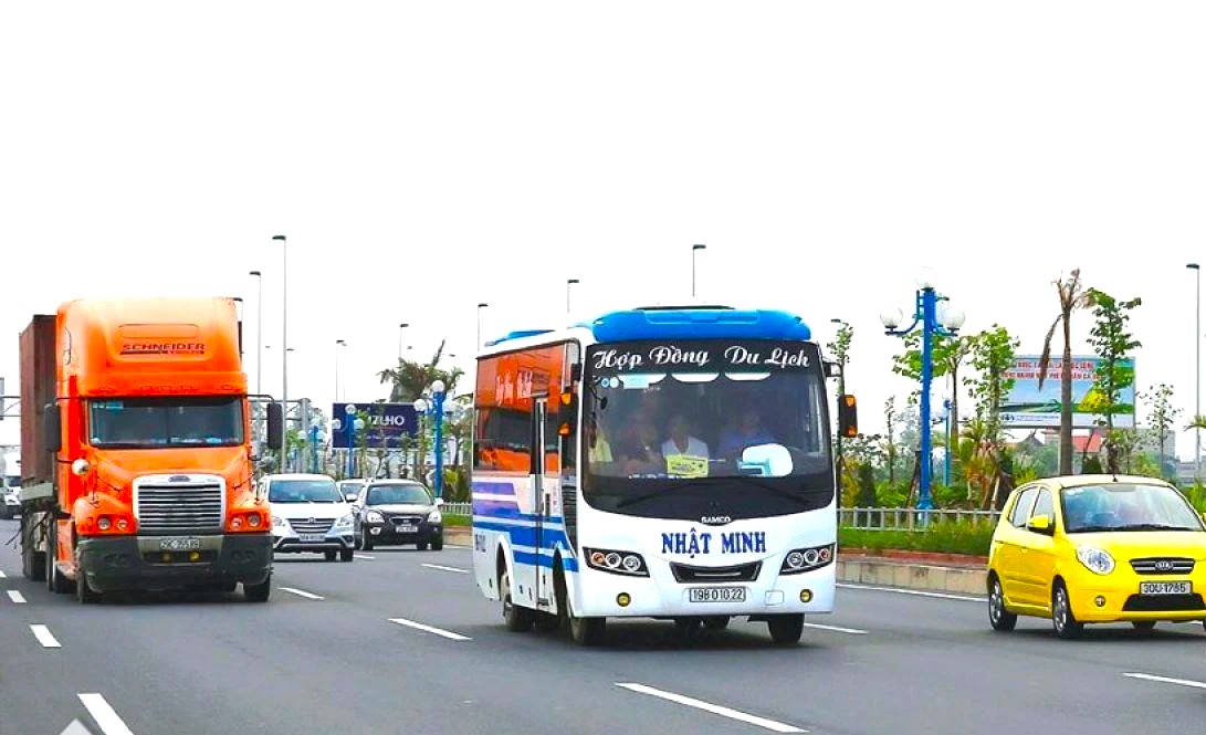 Bộ GTVT bổ sung 101 tuyến vận tải khách cố định nối 34 tỉnh, thành- Ảnh 1.