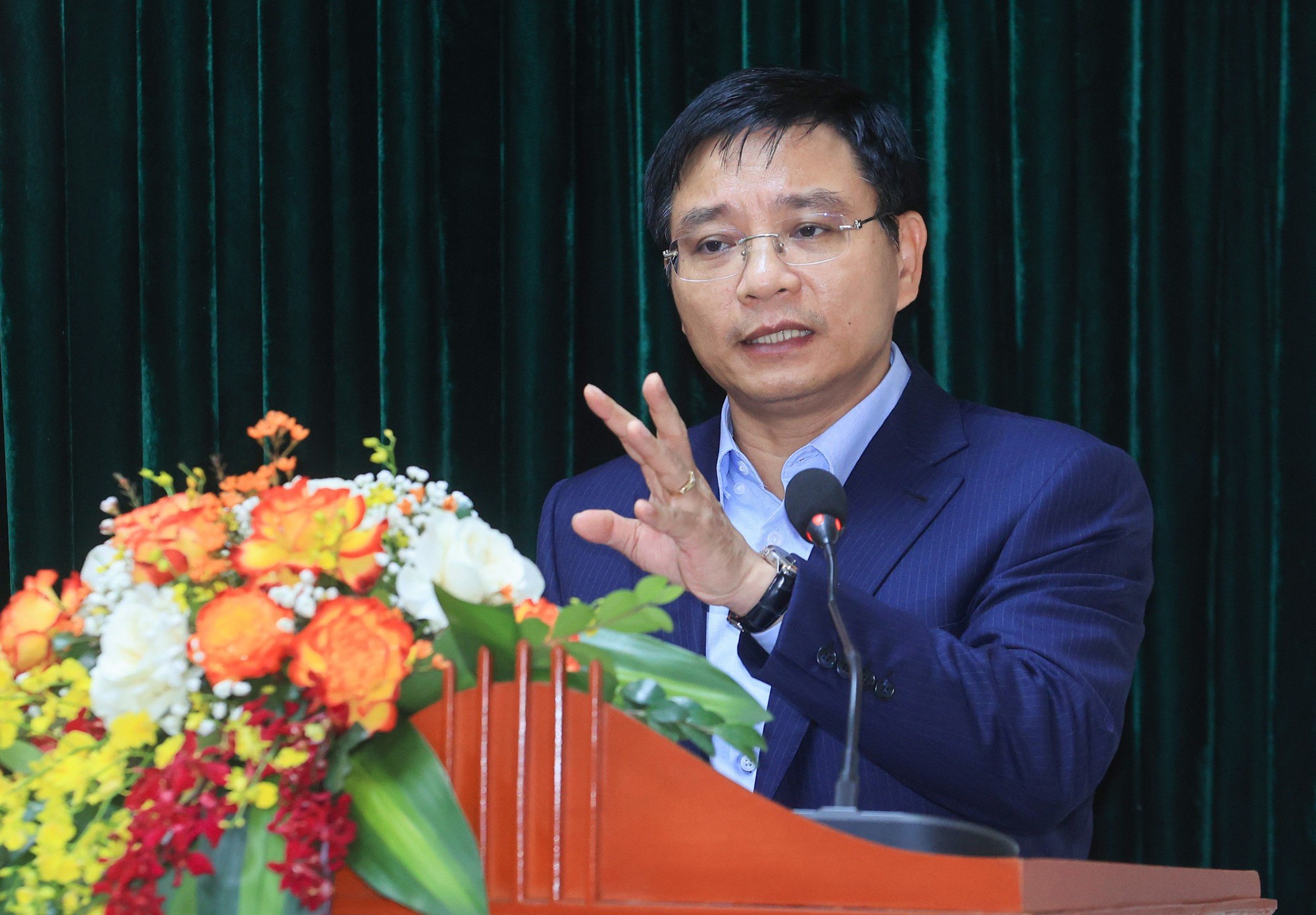 Bộ trưởng Nguyễn Văn Thắng: Tăng cường thanh tra đột xuất, không có vùng cấm- Ảnh 1.