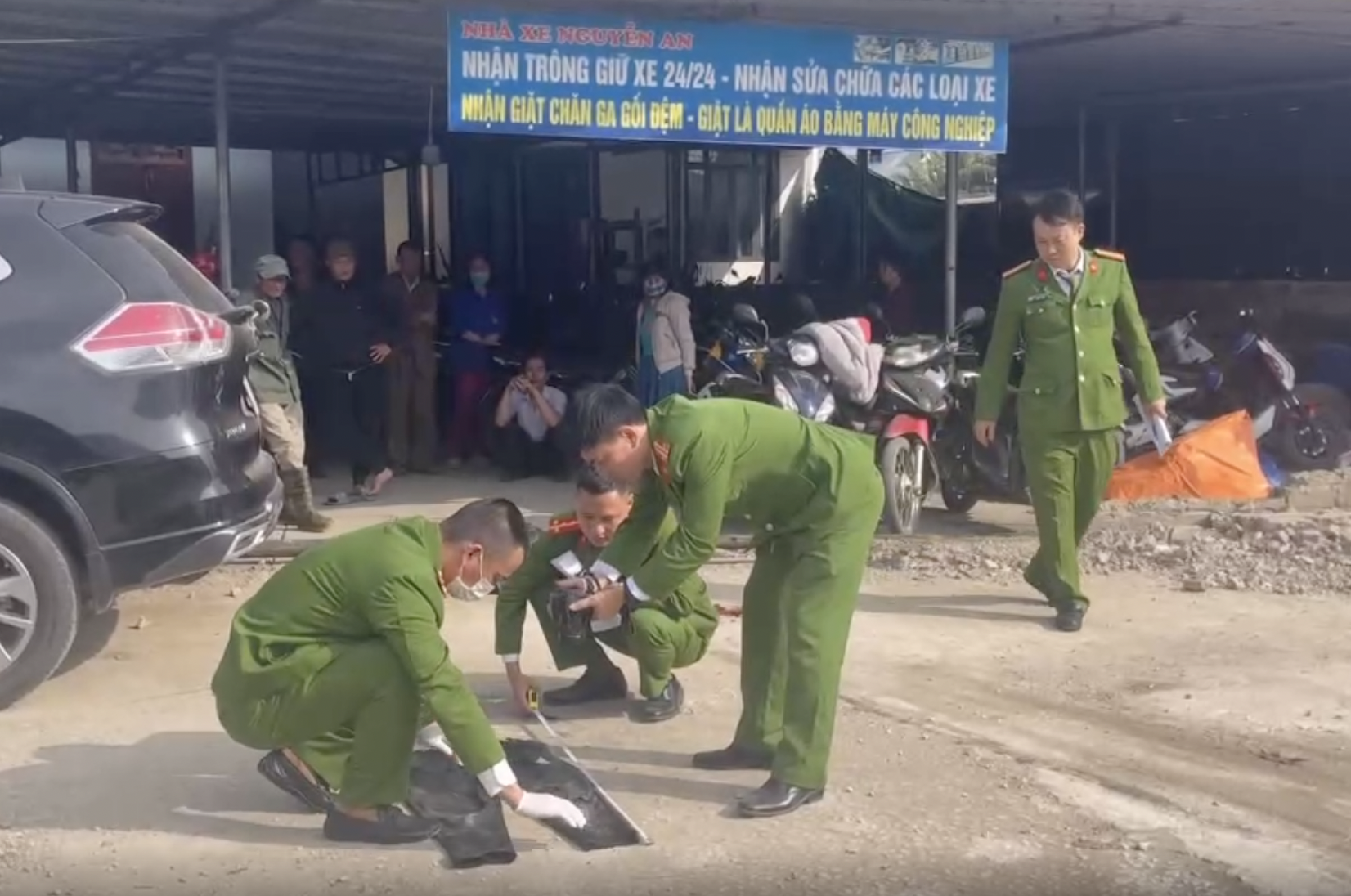 Nghi án chú lái xe tải tông cháu họ trọng thương- Ảnh 2.