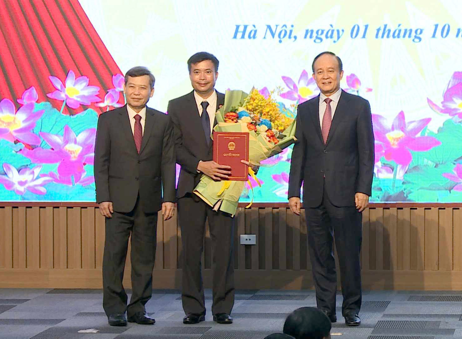 Chánh văn phòng TAND Tối cao làm Chánh án TAND TP Hà Nội- Ảnh 1.