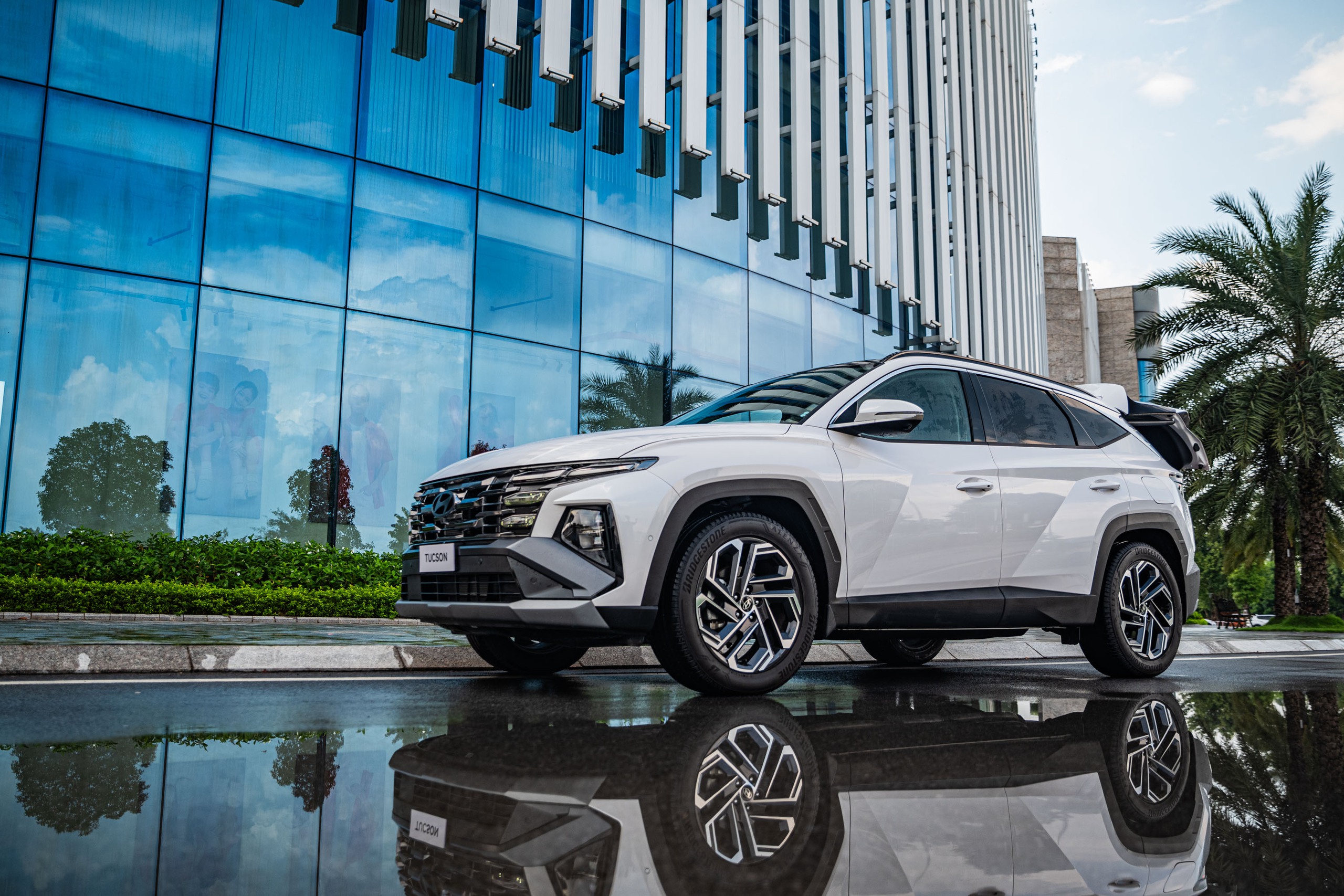 Cận cảnh Hyundai Tucson 2025 vừa ra mắt tại Việt Nam- Ảnh 4.