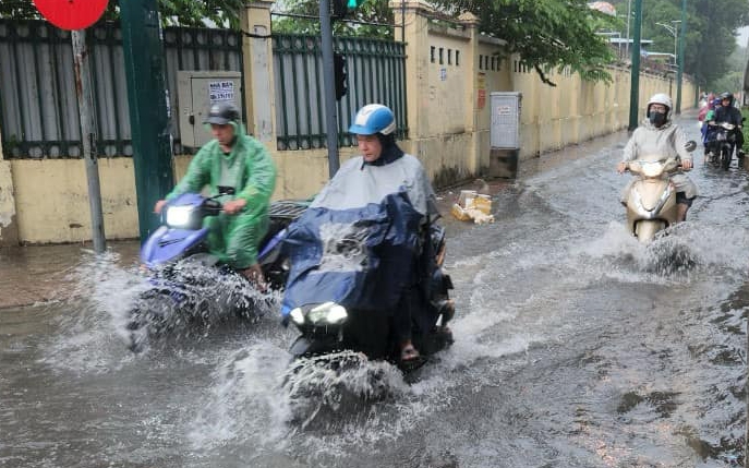 Sở Xây dựng TP.HCM lý giải ngập là do mưa lớn