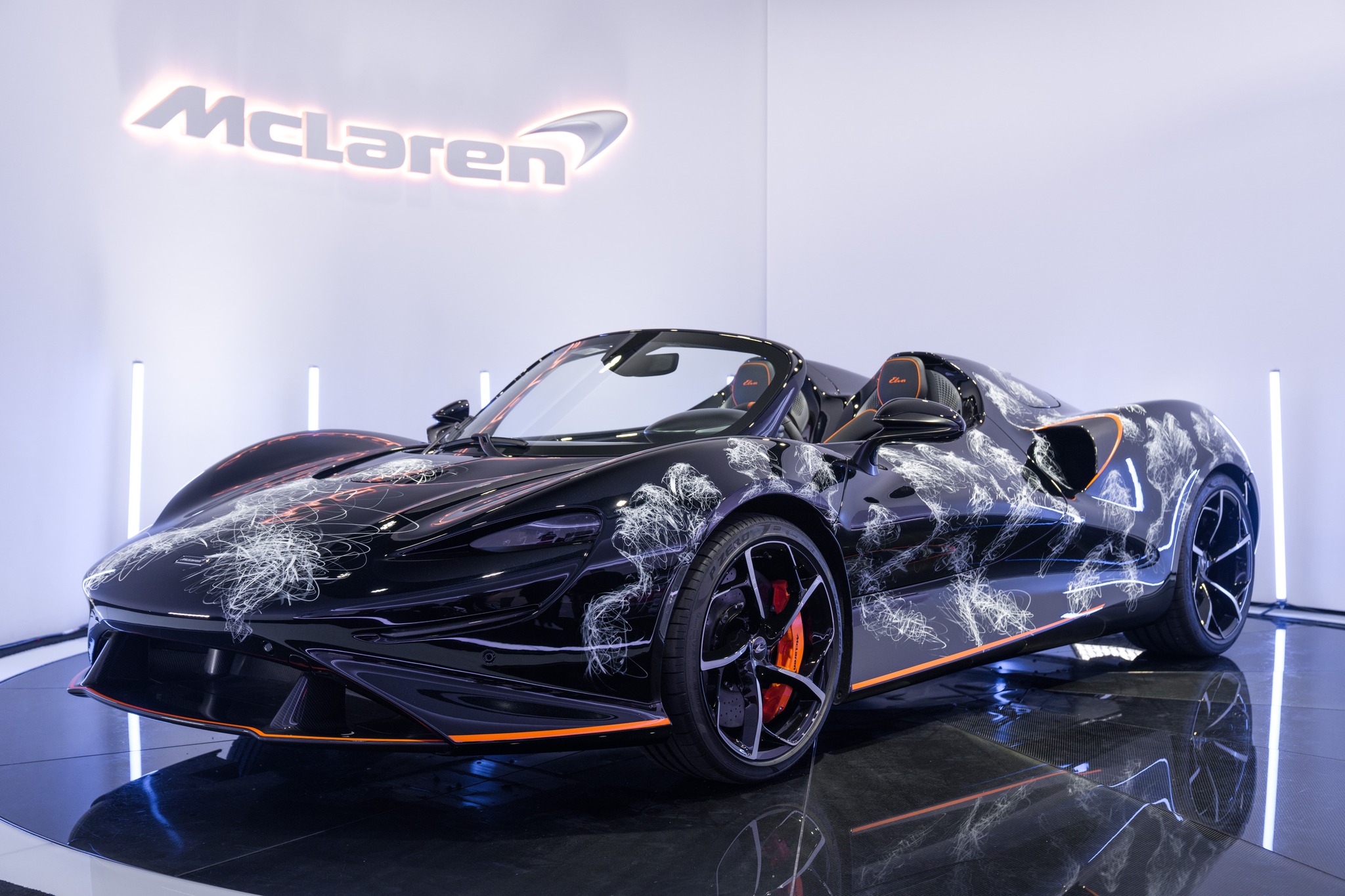 McLaren Elva siêu độc của Minh Nhựa đang ở đâu, sau một năm về Việt Nam?- Ảnh 2.