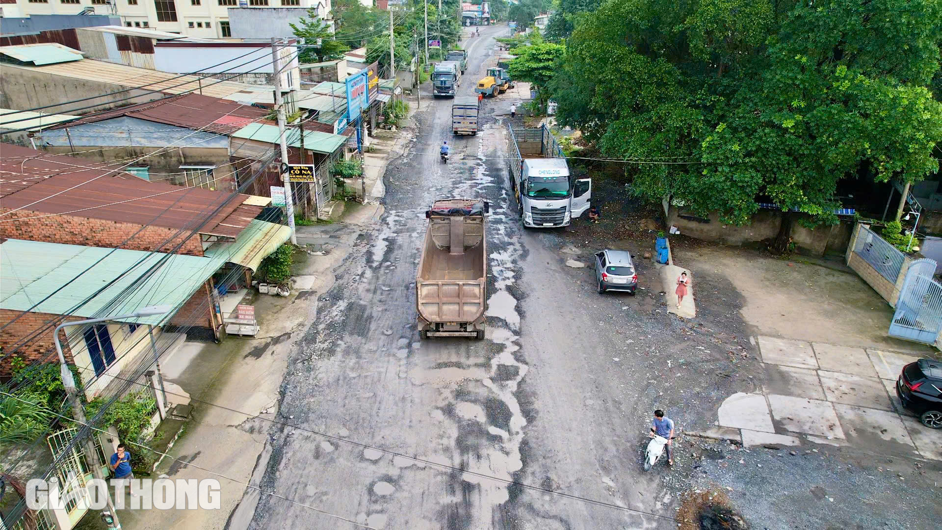 Hối hả thi công sửa chữa tuyến đường "đau khổ" ở Đồng Nai- Ảnh 5.