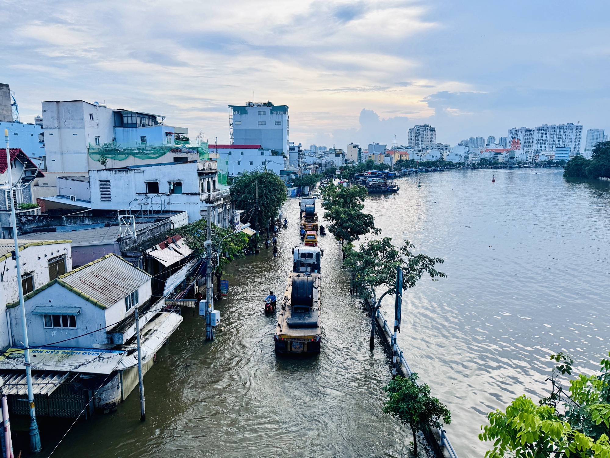 Chủ tịch UBND TP.HCM Nguyễn Văn Được nói gì về dự án chống ngập 10.000 tỷ đồng?- Ảnh 2.