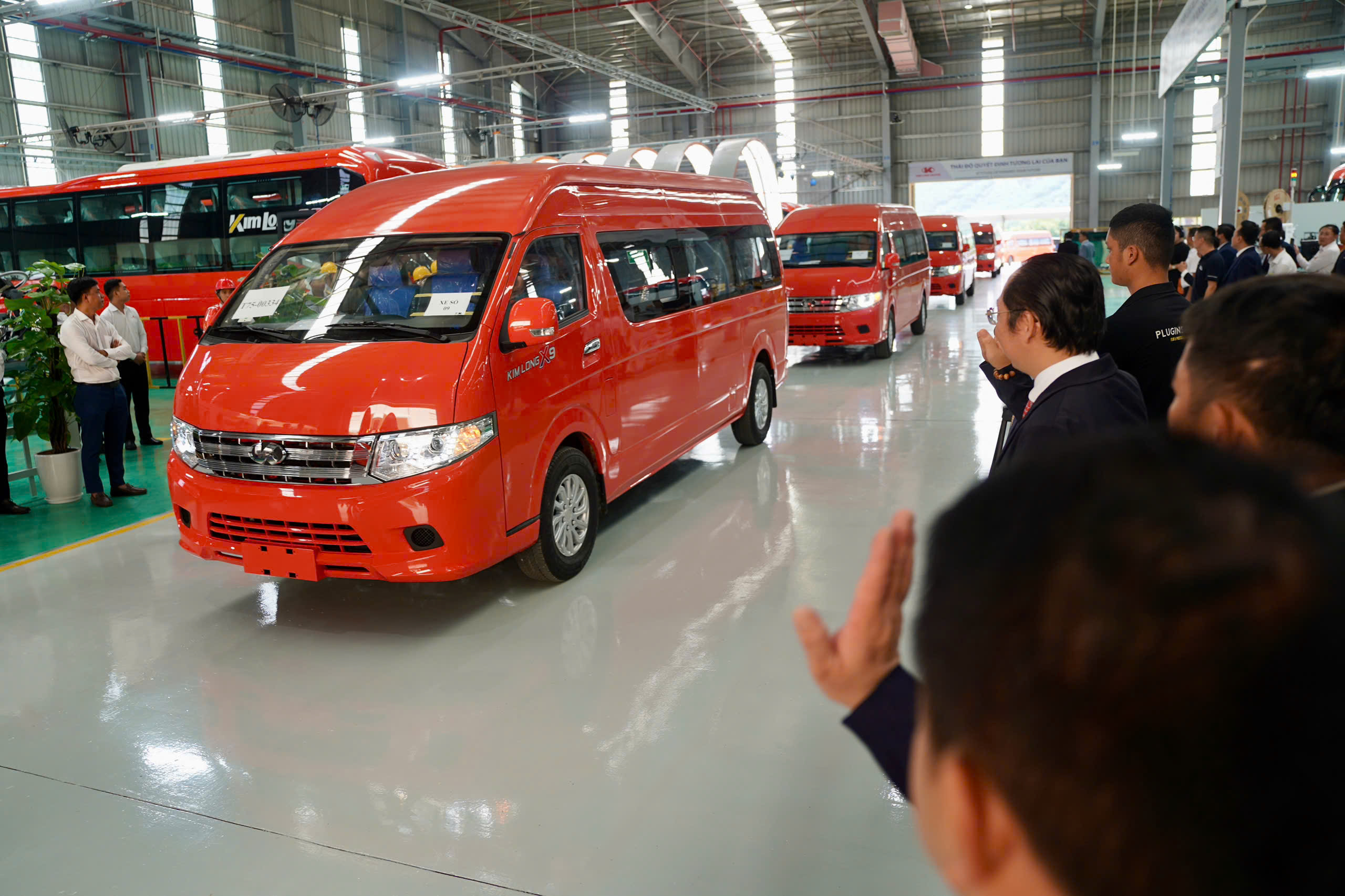 Xe minibus Kim Long X9 vừa ra mắt ở Huế có gì đặc biệt?- Ảnh 4.