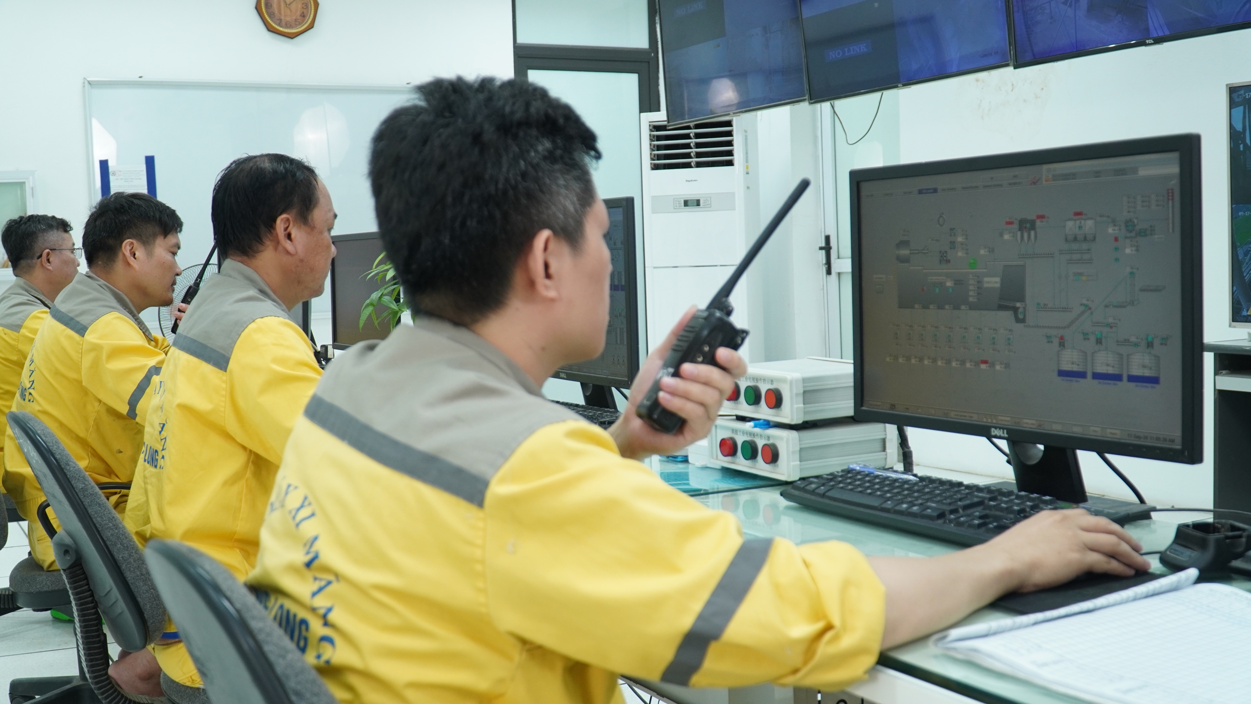 Xi măng Hoàng Long: Nền tảng vững chắc cho công trình bền vững- Ảnh 4. Xi măng Hoàng Long: Nền tảng vững chắc cho công trình bền vững- Ảnh 4.