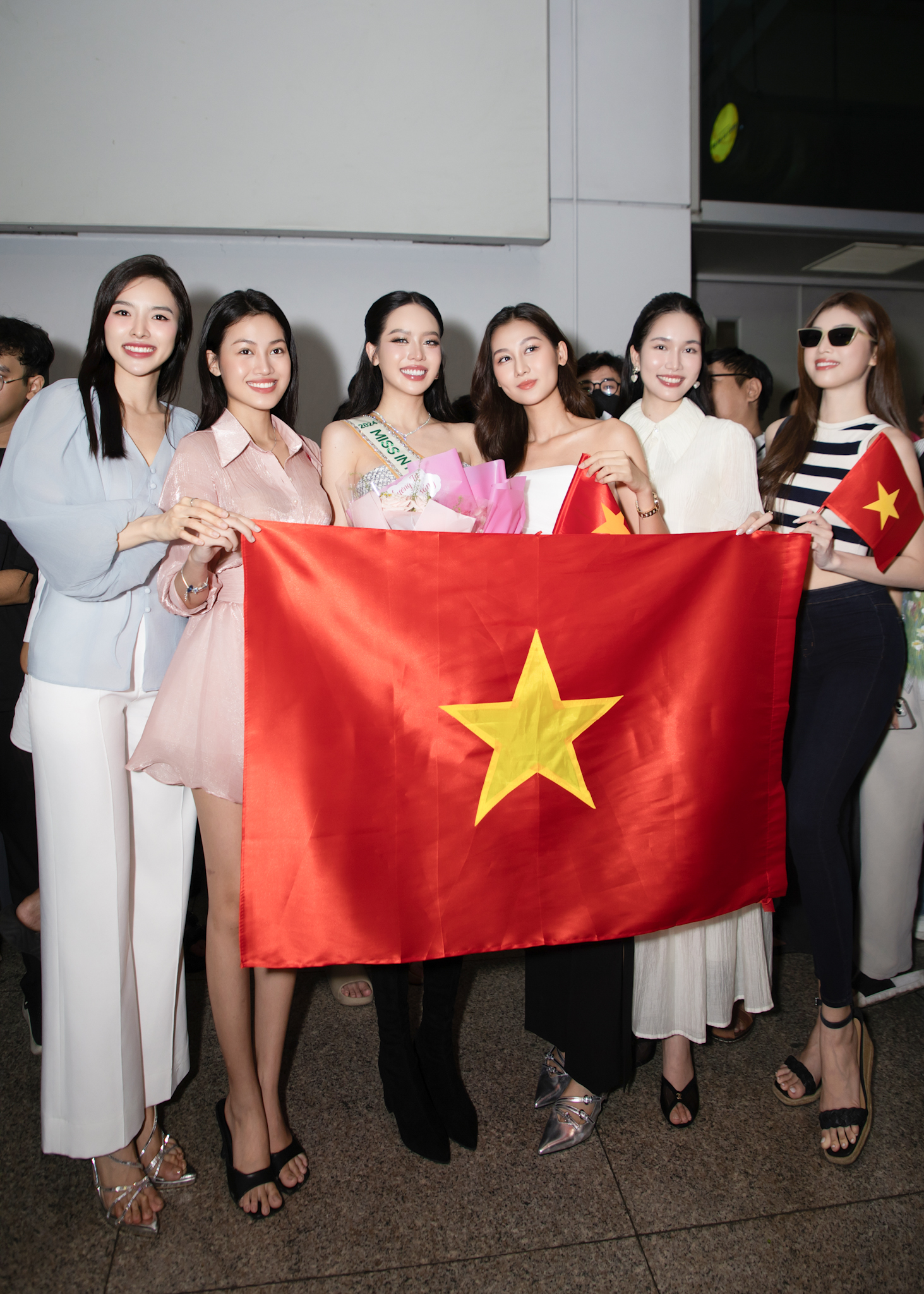 Hoa hậu Thanh Thủy mang 150kg hành lý để chuẩn bị cho Miss International 2024- Ảnh 5.