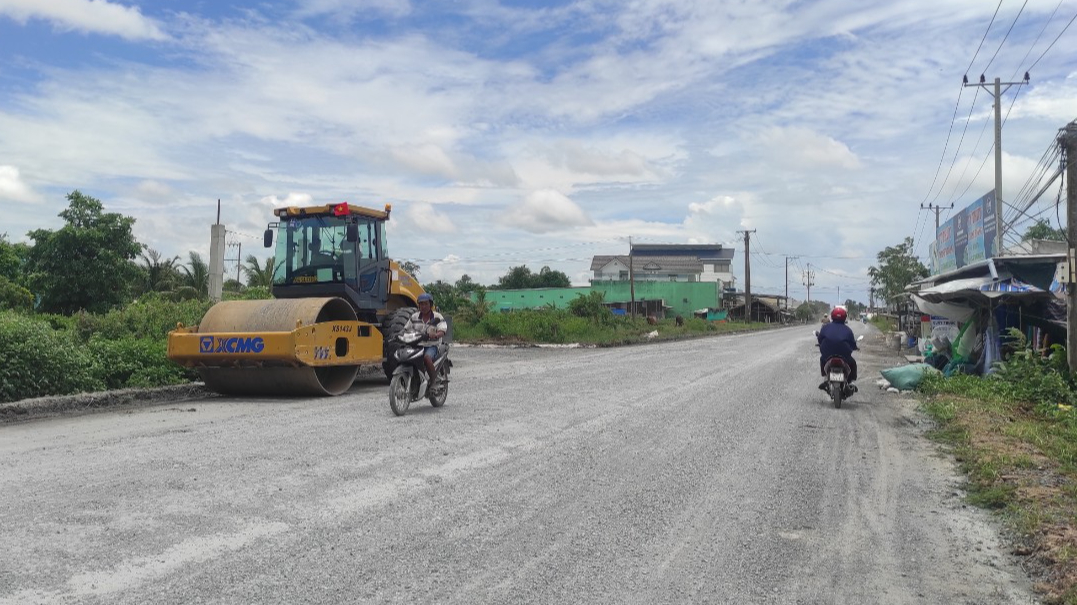 Sóc Trăng: Ưu tiên phát triển hạ tầng, giảm nghèo vùng đồng bào dân tộc thiểu số- Ảnh 1.