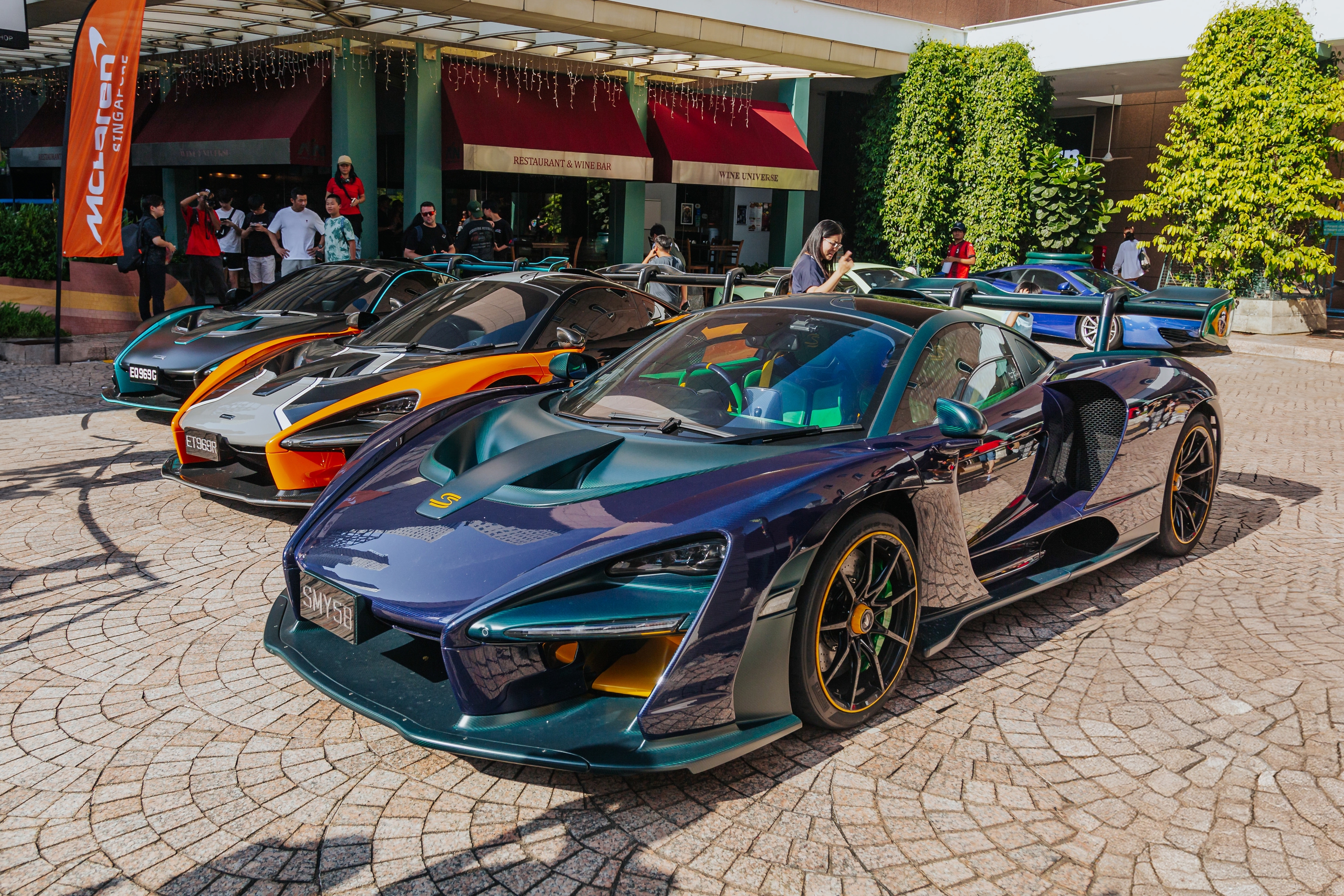 Chiêm ngưỡng dàn McLaren Senna hàng hiếm của dân chơi Singapore- Ảnh 2.