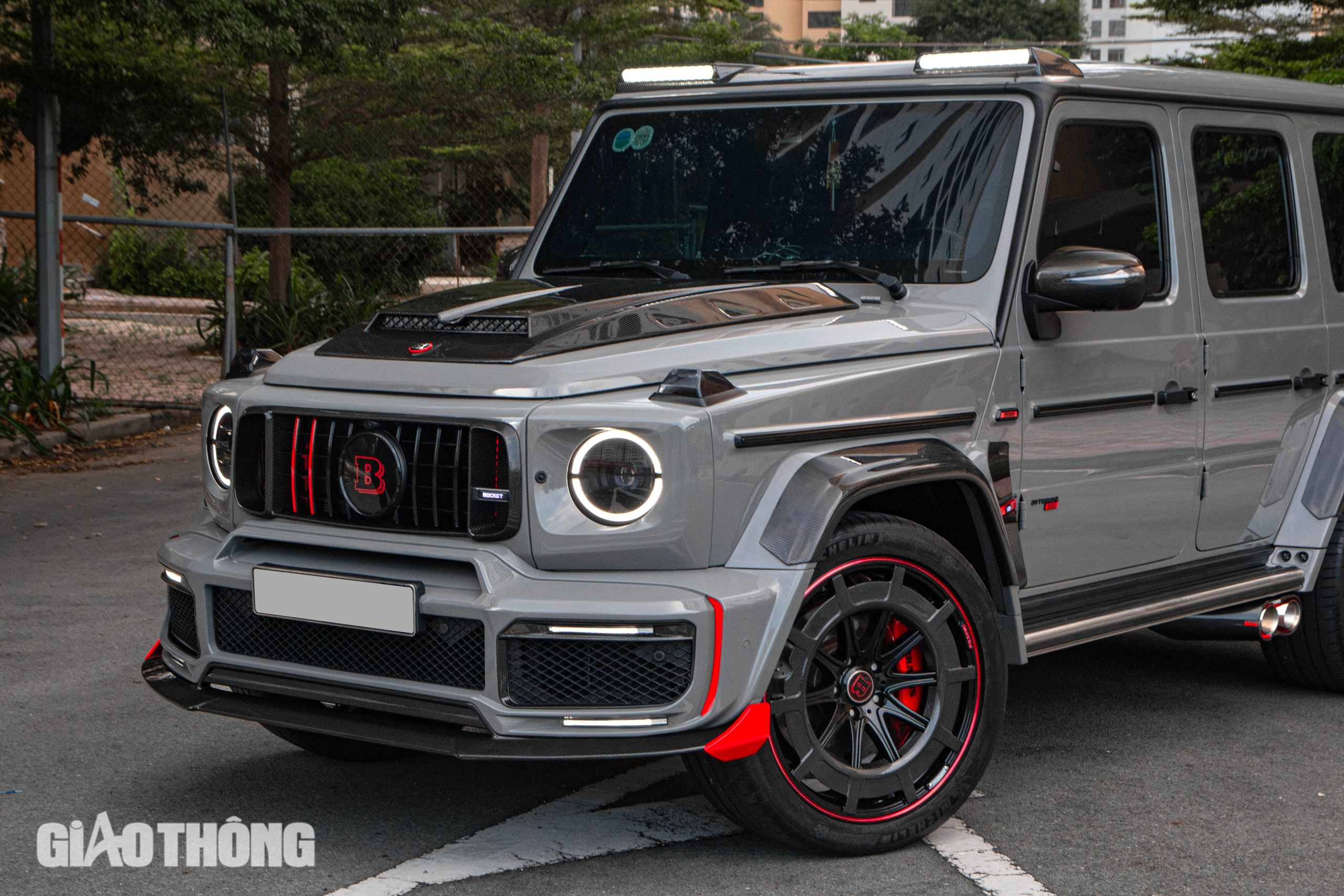 Bản độ "tối thượng" cho Mercedes-AMG G63 tại Việt Nam