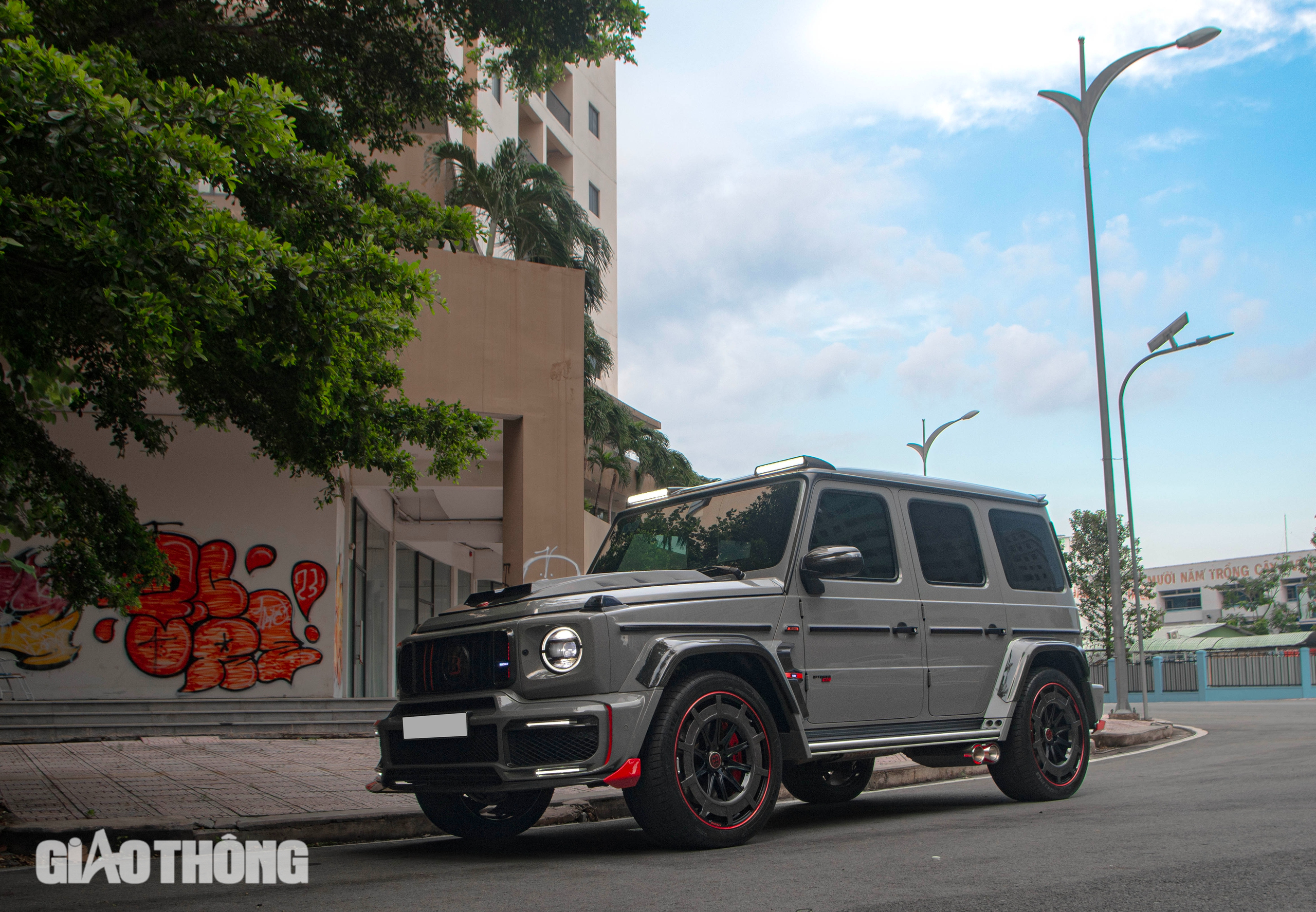 Bản độ "tối thượng" cho Mercedes-AMG G63 tại Việt Nam- Ảnh 8.