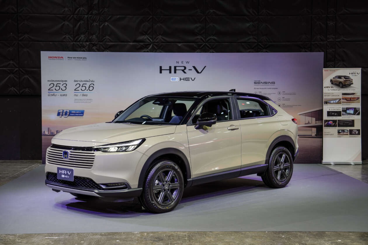 Honda HR-V 2025 ra mắt tại Thái Lan, sắp về Việt Nam- Ảnh 1. Honda HR-V 2025 ra mắt tại Thái Lan, sắp về Việt Nam- Ảnh 1.