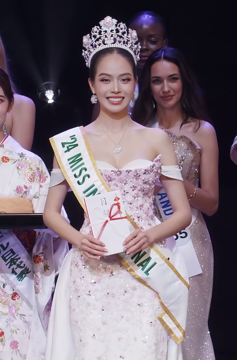 Hoa hậu Thanh Thủy nhanh chóng vào viện tại Nhật, sau đăng quang Miss International- Ảnh 1.