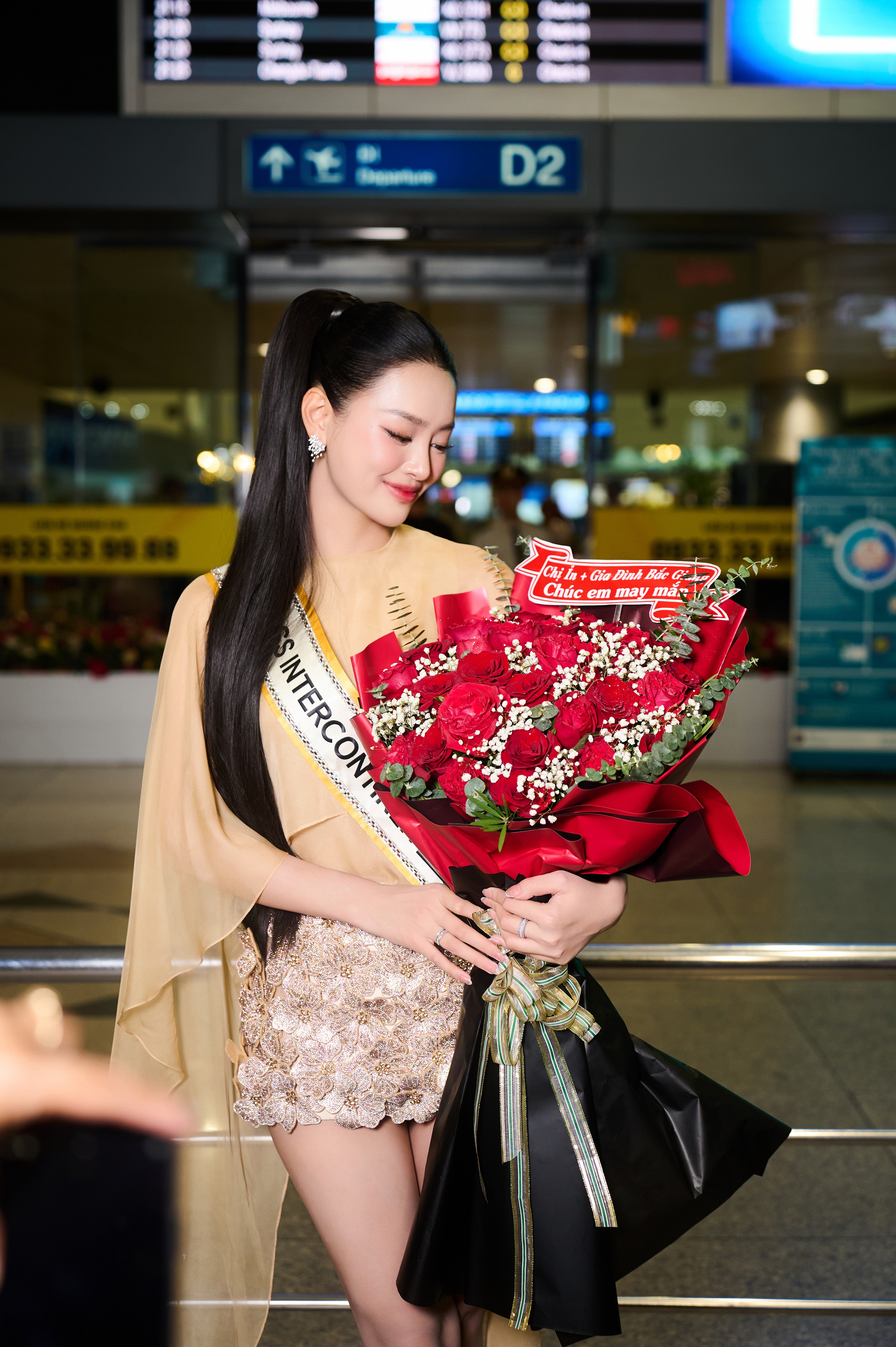 Á hậu Bùi Khánh Linh chính thức lên đường sang Ai Cập tham dự Miss Intercontinental 2024- Ảnh 6.