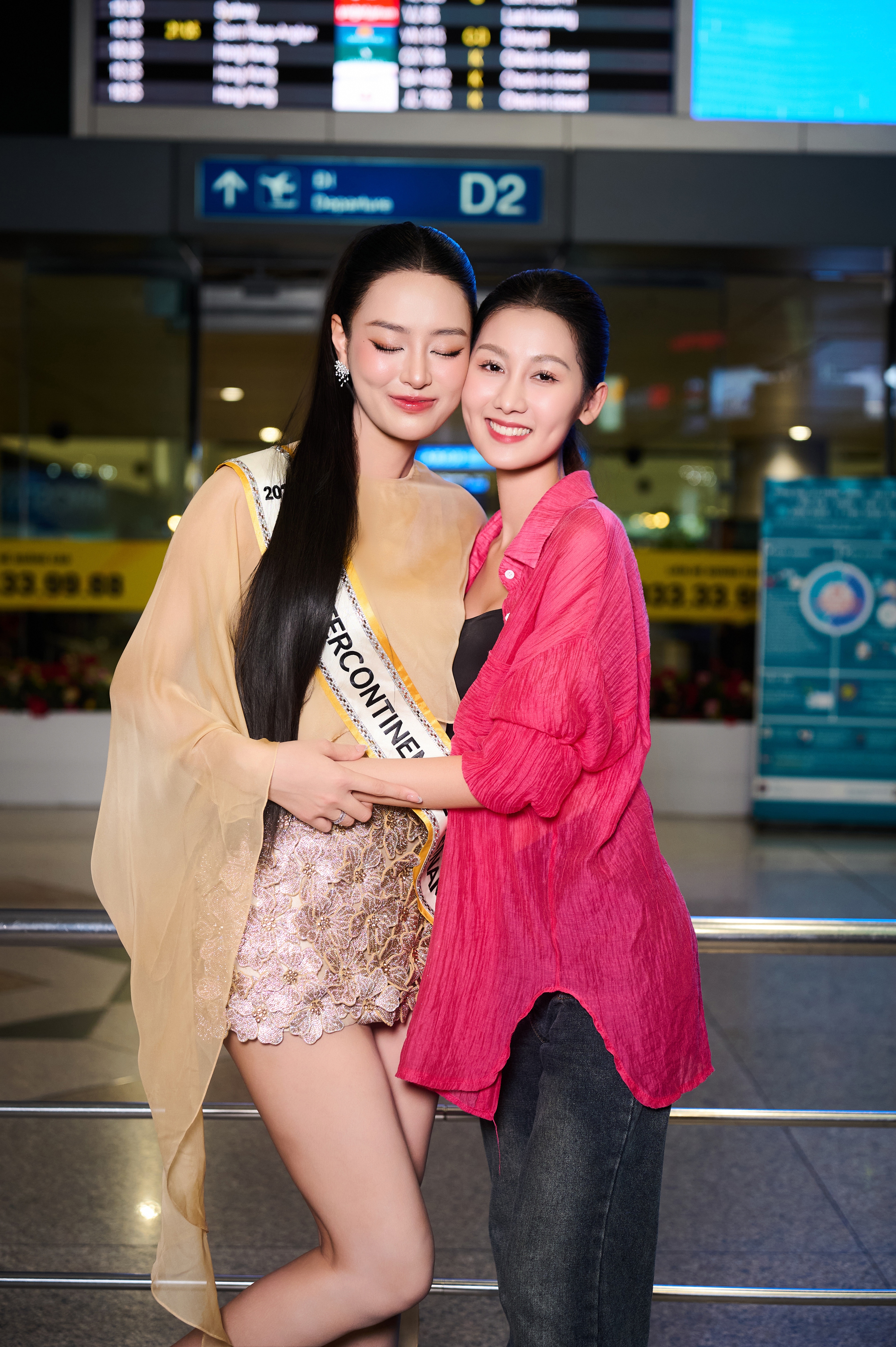 Á hậu Bùi Khánh Linh chính thức lên đường sang Ai Cập tham dự Miss Intercontinental 2024- Ảnh 4.