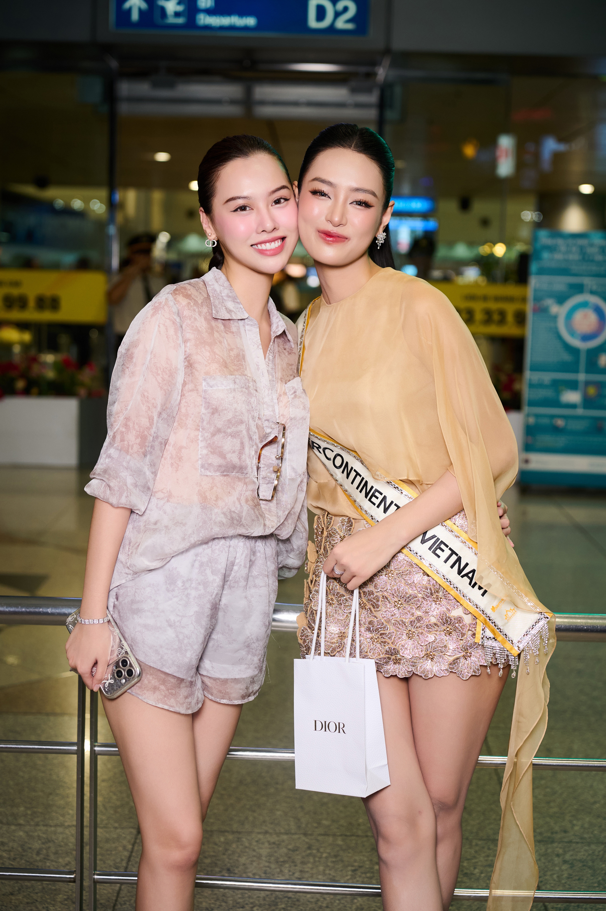 Á hậu Bùi Khánh Linh chính thức lên đường sang Ai Cập tham dự Miss Intercontinental 2024- Ảnh 5.