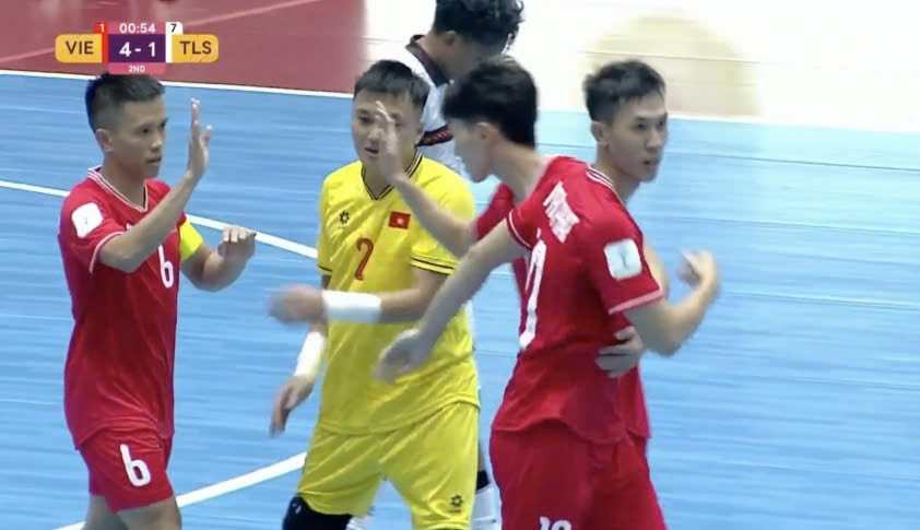 Futsal Việt Nam vs futsal Đông Timor: Chiến thắng nhẹ nhàng  
- Ảnh 1.