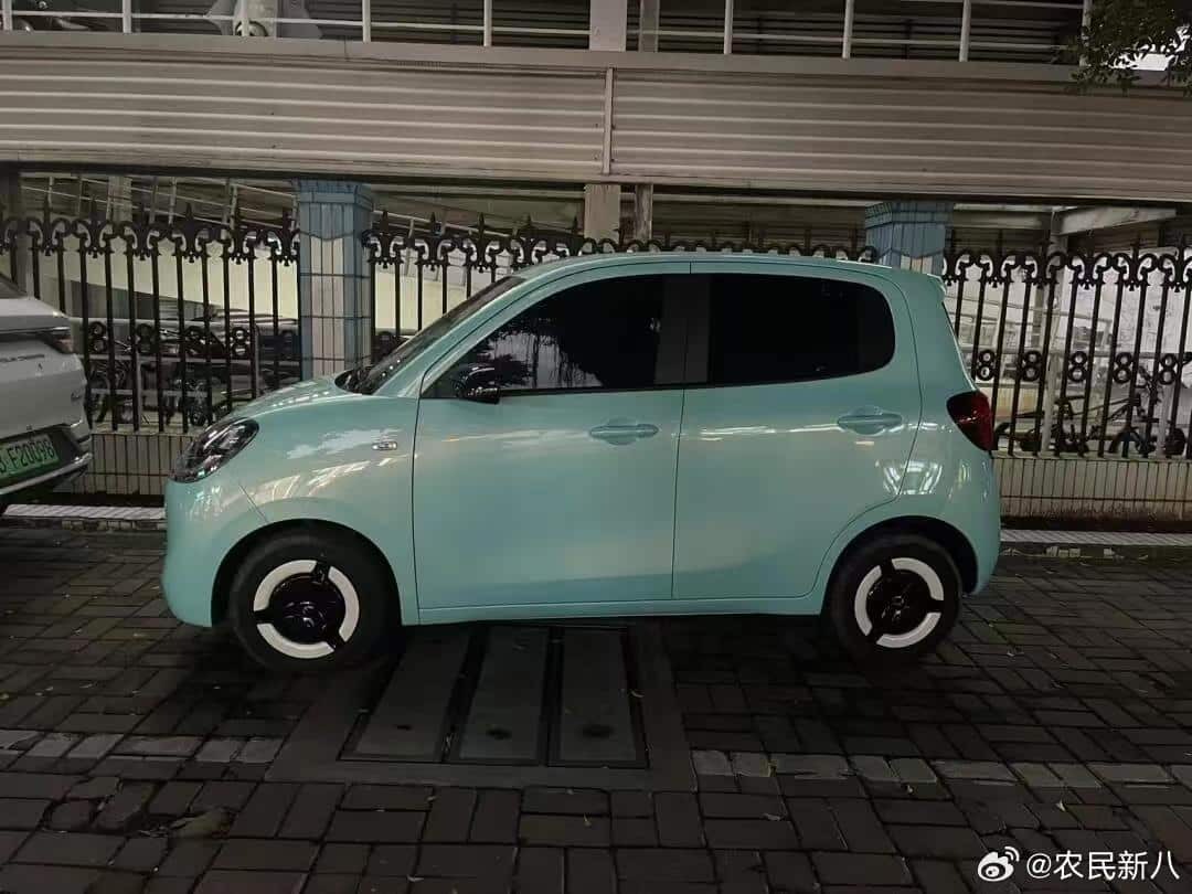 Wuling Hongguang Mini EV thế hệ thứ hai lộ diện- Ảnh 3.