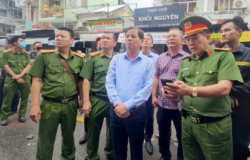 Vụ cháy nhà 4 người trong gia đình tử vong: Chủ tịch tỉnh Khánh Hòa chỉ đạo khẩn- Ảnh 1.