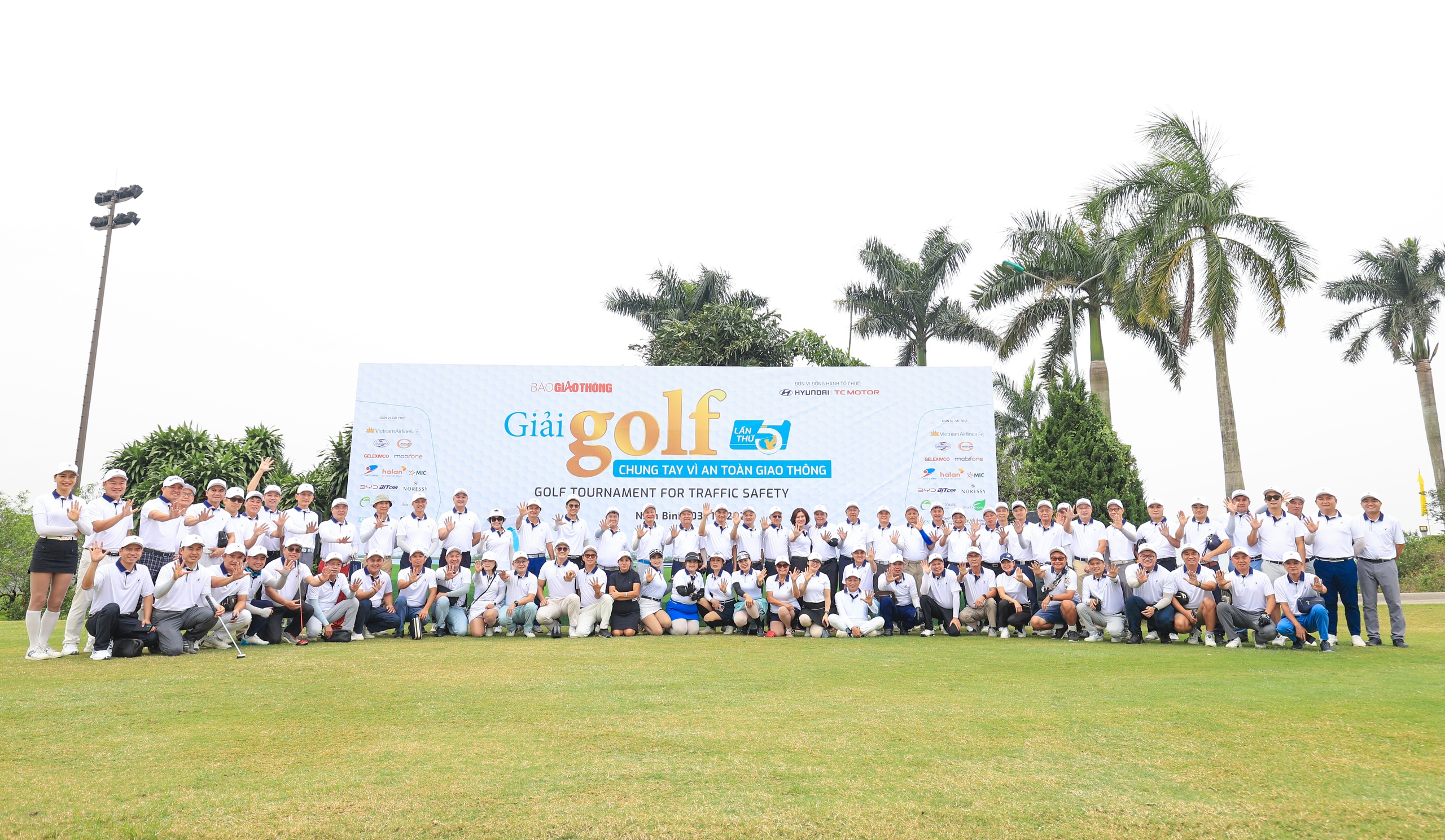 Những khoảnh khắc ấn tượng tại Giải golf Chung tay vì ATGT 2024- Ảnh 5.