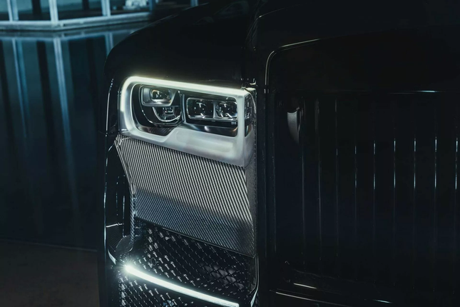 Rolls-Royce Cullinan hầm hố với gói độ mới- Ảnh 3.