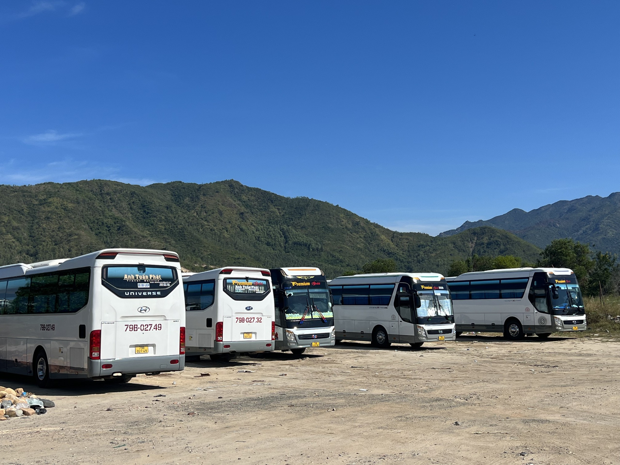 Xe du lịch trên 29 chỗ bị cấm vào trung tâm Nha Trang: Ngành du lịch Khánh Hòa nói gì?- Ảnh 6.