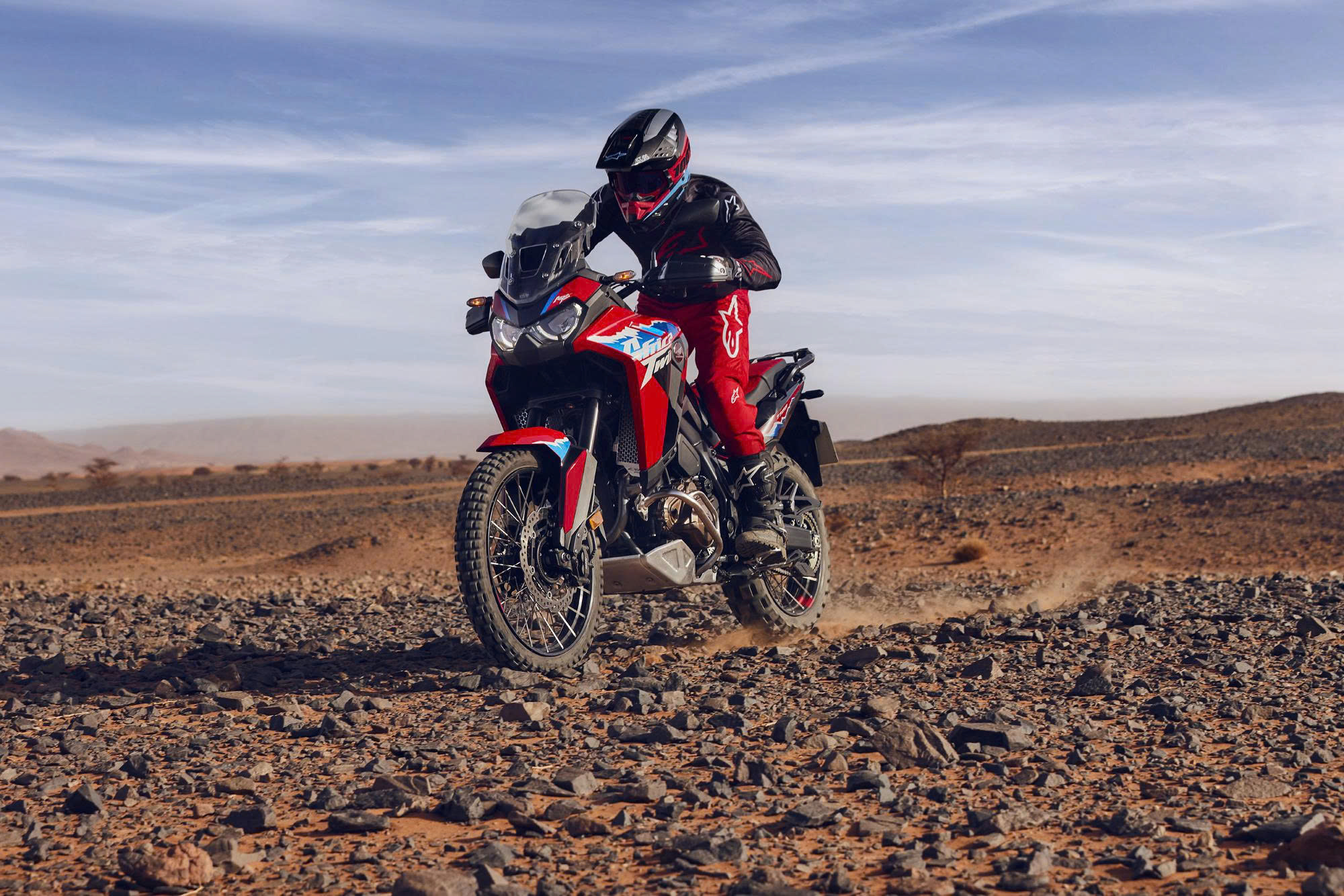 Triệu hồi Honda Africa Twin tại Việt Nam để cập nhật phần mềm kiểm soát nâng bánh- Ảnh 1.