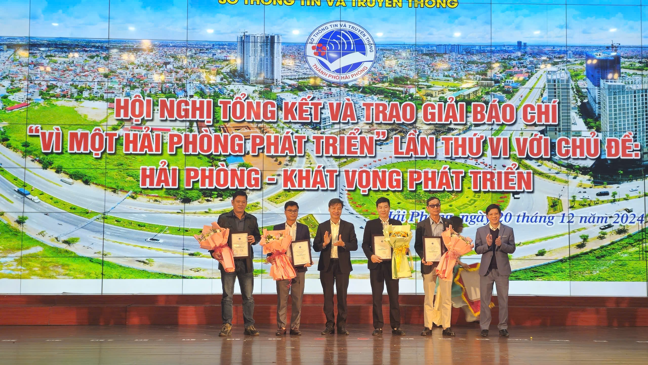 Báo Giao thông đoạt giải C báo chí "Vì một Hải Phòng phát triển" lần thứ 6- Ảnh 1.