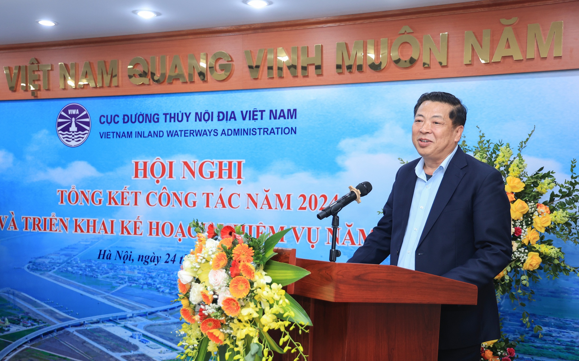 Thúc đẩy đầu tư, khai thác lợi thế vận tải đường thủy nội địa