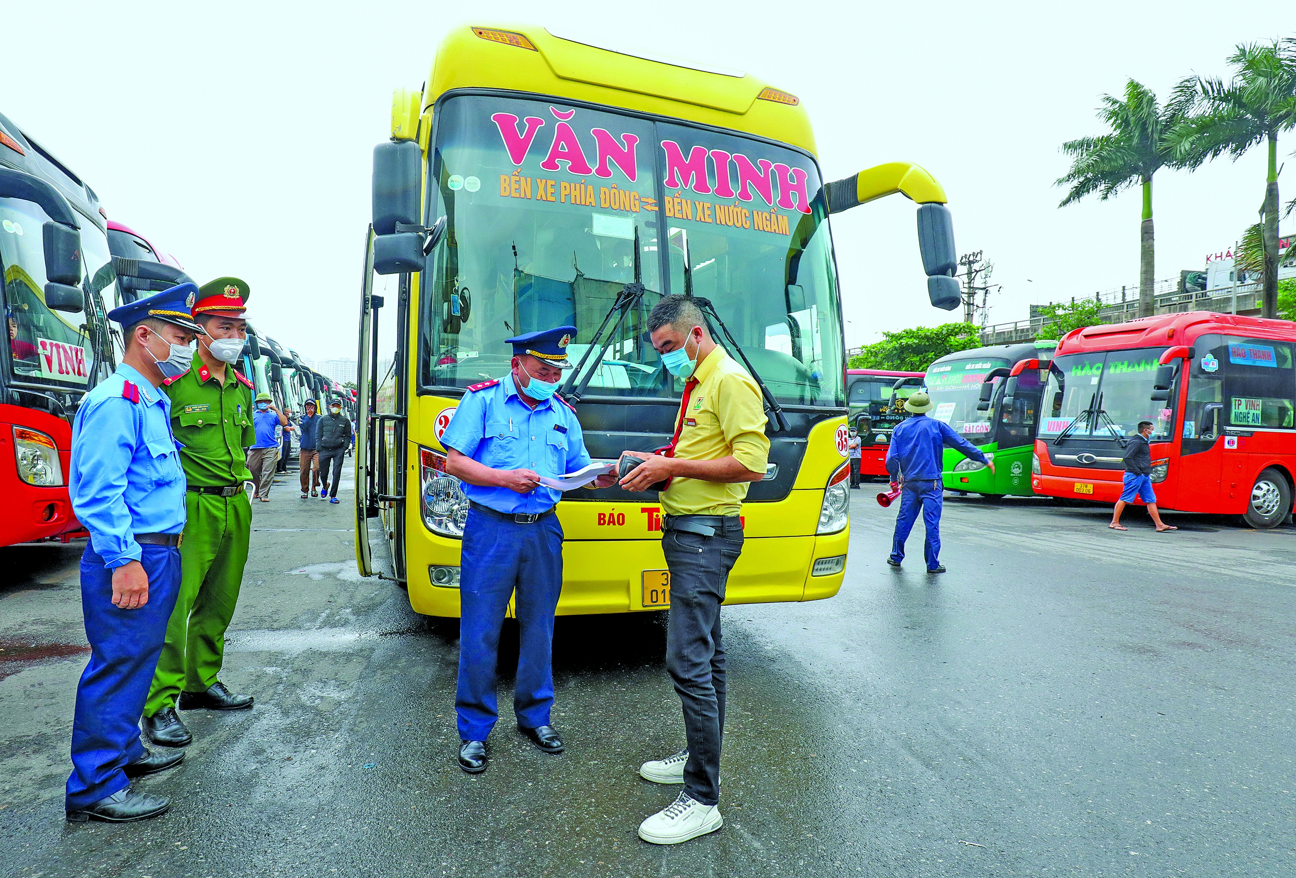 Tháo gỡ điểm nghẽn thể chế, khơi thông nguồn lực vận tải- Ảnh 2.