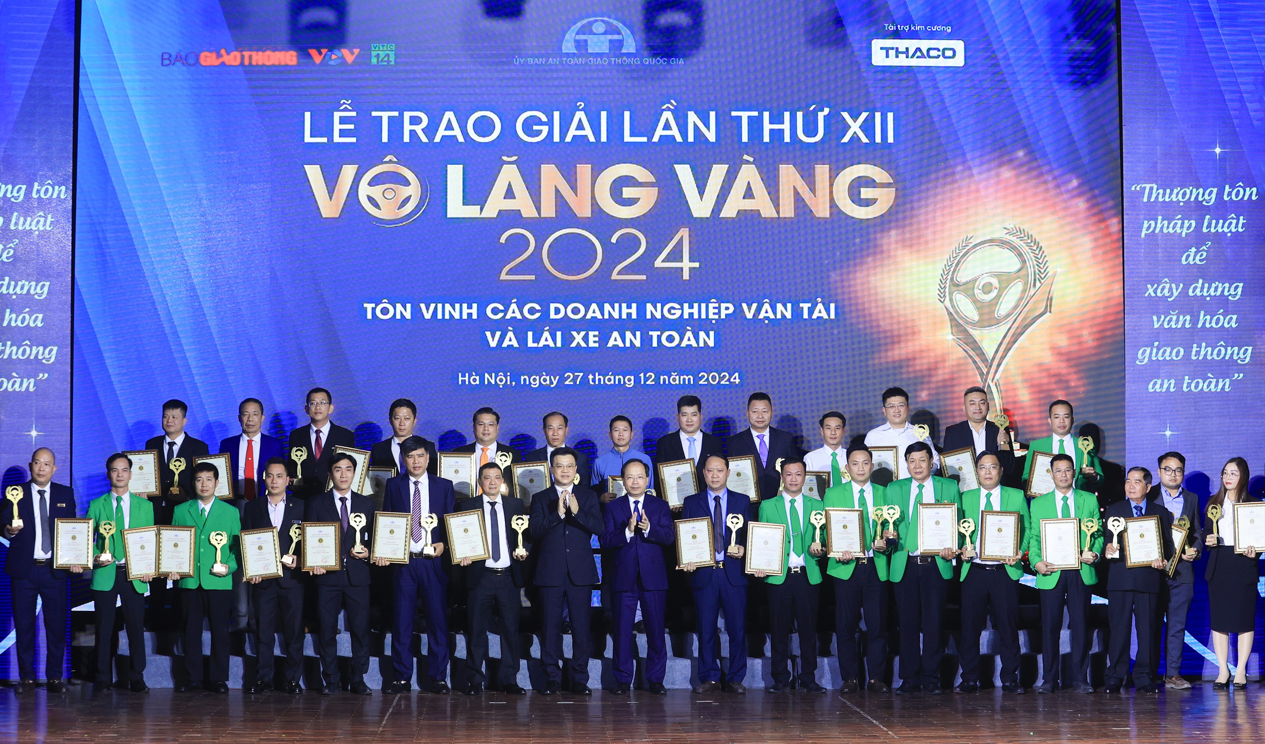 Vô lăng vàng 2024: Tôn vinh doanh nghiệp vận tải, lái xe an toàn, tận tâm- Ảnh 6.