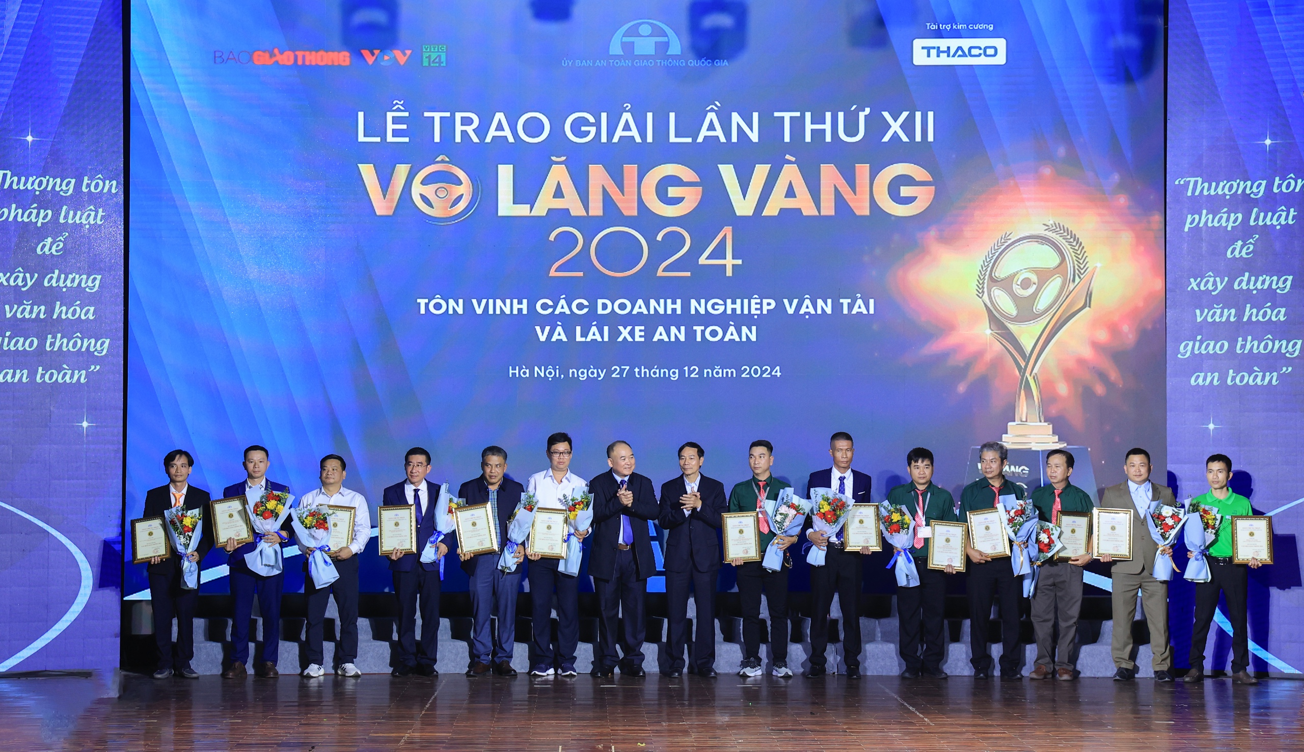 Vô lăng vàng 2024: Tôn vinh doanh nghiệp vận tải, lái xe an toàn, tận tâm- Ảnh 9.