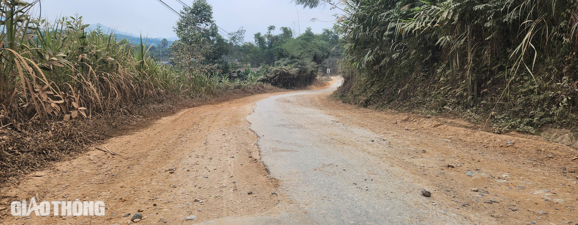 Bất an trên tuyến đường liên xã đi 3km mất hơn nửa giờ ở Thái Nguyên- Ảnh 3.